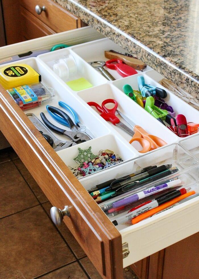 Understanding the Essential Components of Kitchen Drawer Organization