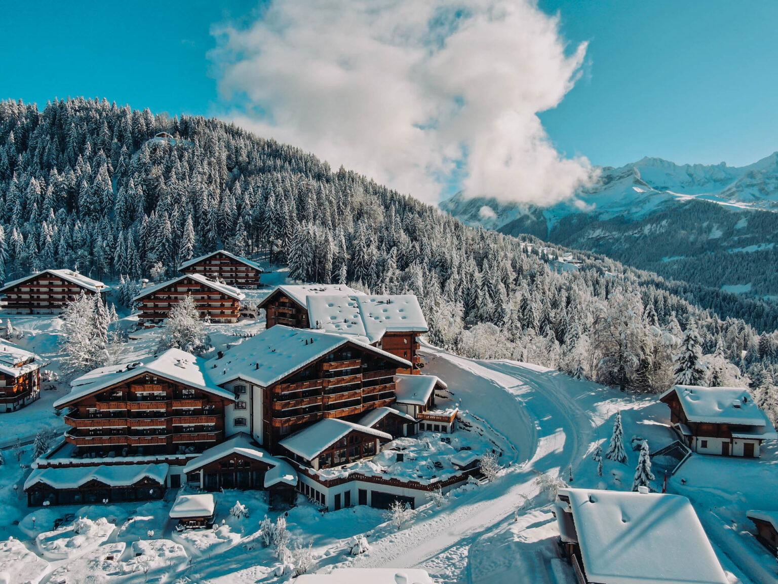 Best Ski Resorts Around the World