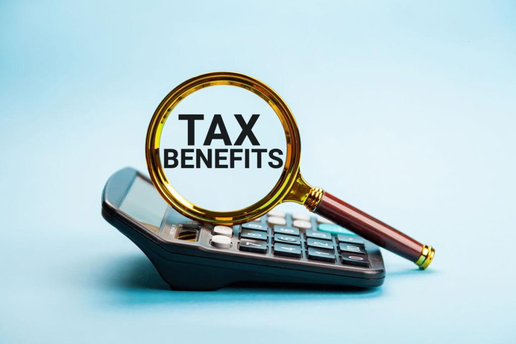 Unlocking Tax Benefits: A Guide to Life Insurance Policies Unlocking Tax Benefits: A Guide to Life Insurance Policies